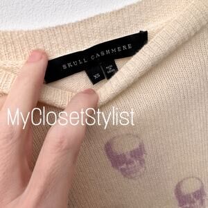 New! SKULLS CASHMERE Brand Boatneck Ethereal Skull Sweater! XS/S Cream Purple
